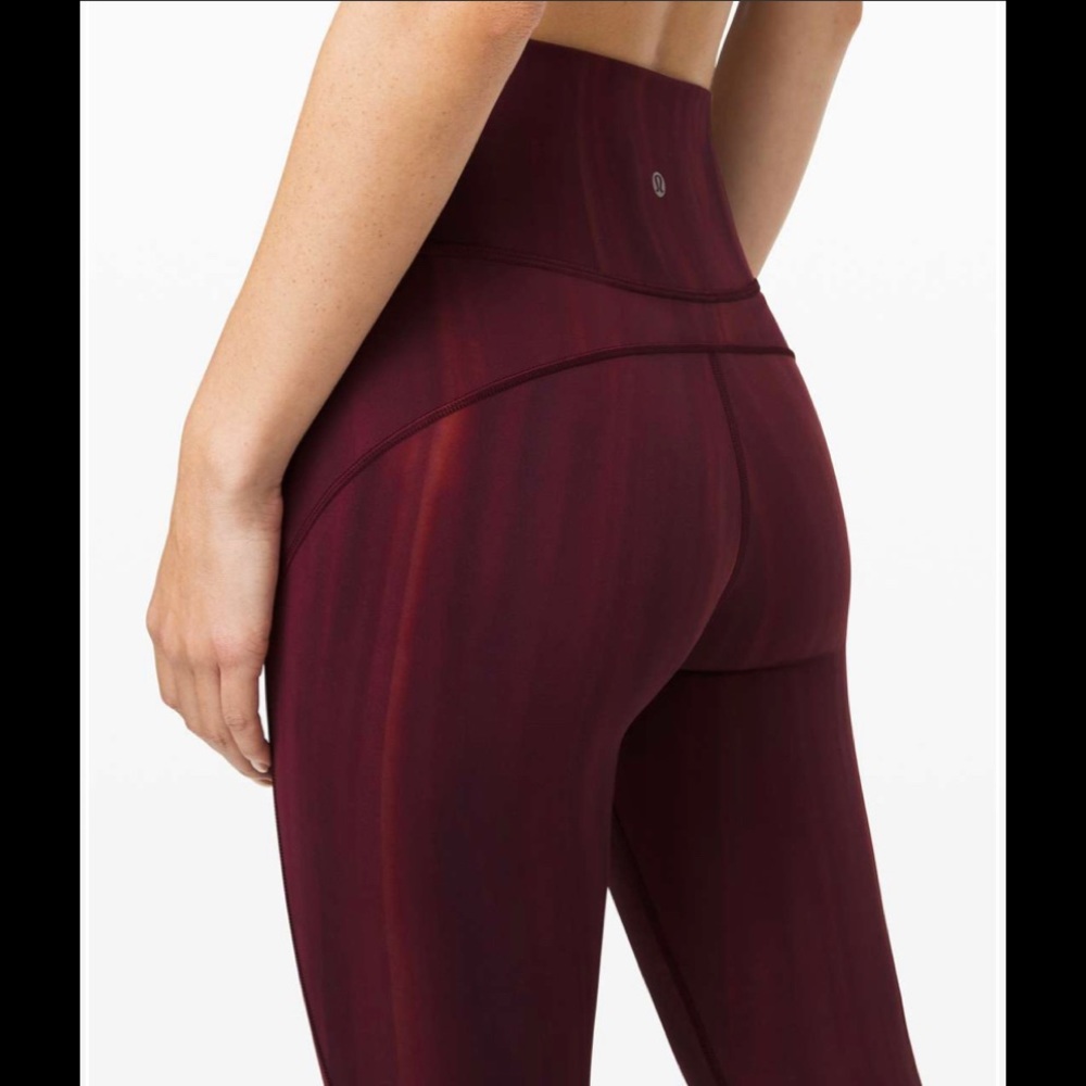 🍋🦄Lululemon In Movement Tight 25” *Everlux, NWT - Picture 5 of 12